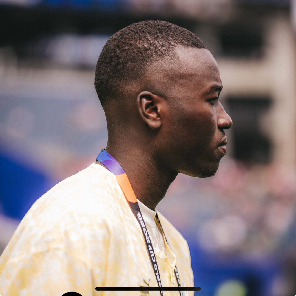 Après la polémique, Pape Gueye adresse un message fort aux Sénégalais