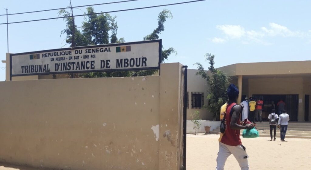Mbour : accusé d’avoir diffusé des vidéos intimes de son ex, un quinquagénaire risque 02 ans de prison…