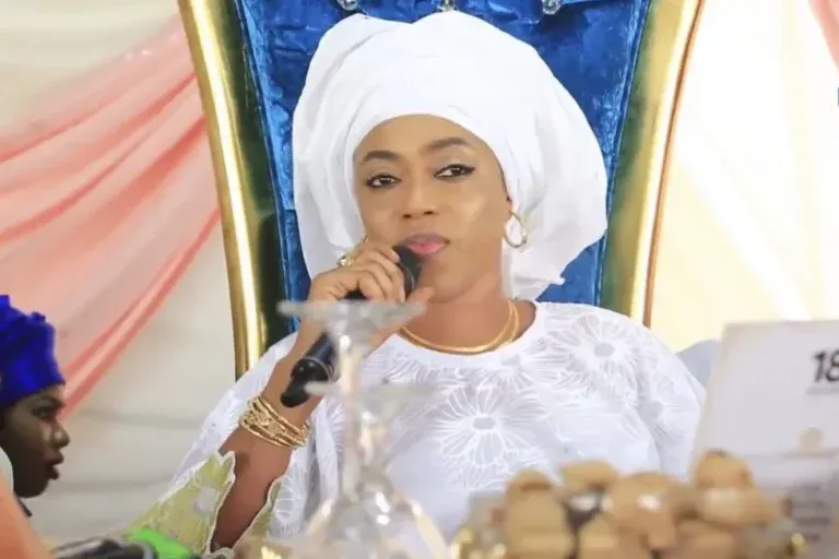 Touba – Exigences du Khalife : Serigne Bassirou Mbacké fixe une condition claire à Sokhna Aïda Diallo