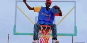 (Clip officiel) – Karballah dévoile un magnifique clip, « Khaby Lam »