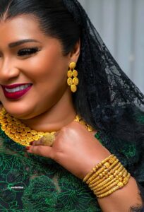 Gamou 2026 : Miss Ndiaye illuminée par la tradition et le chic raffiné