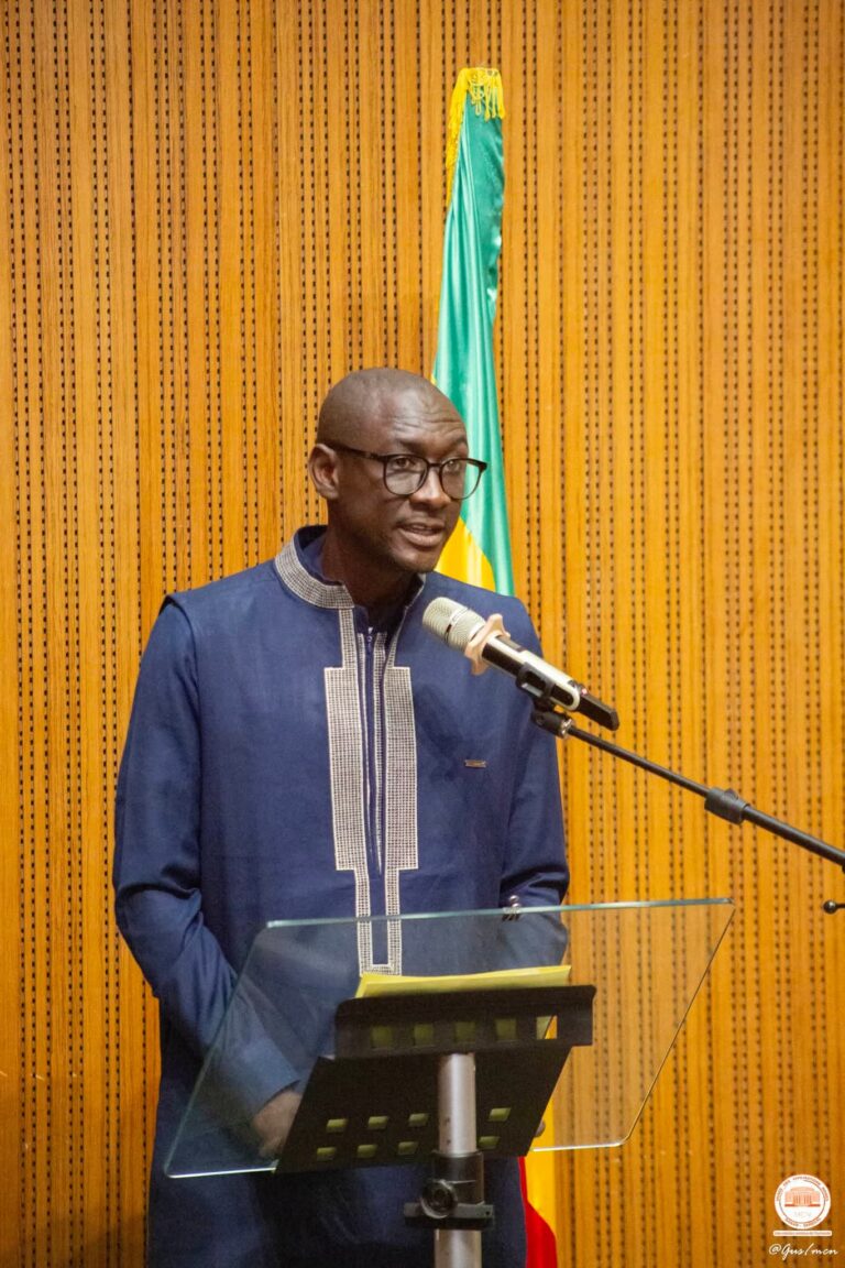 Alioune Badara mané honoré au titre de meilleur journaliste culturel
