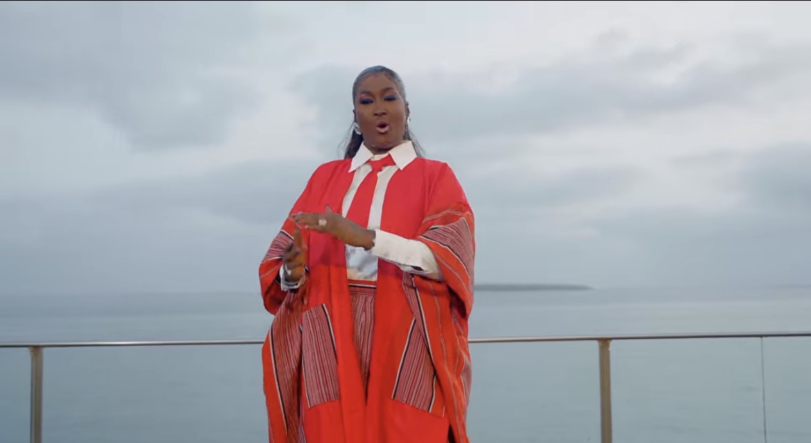 (Clip officiel)- Penda Guissé dévoile « Woratoul », un titre sur la trahison et les secrets entre amis