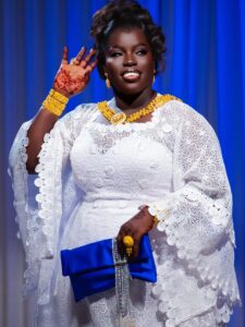 (Photos)- Maman Vulgaire fait sensation avec son look spécial Gamou