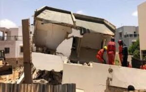 Cité Douanes : une femme de 38 ans meurt après l’effondrement d’une dalle…