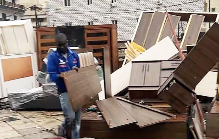 Dégâts des pluies à Fass : des artisans du Canal 4 perdent leur mobilier…