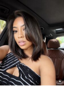 Zeyna Ndour dévoile ses vrais cheveux et surprend la toile !