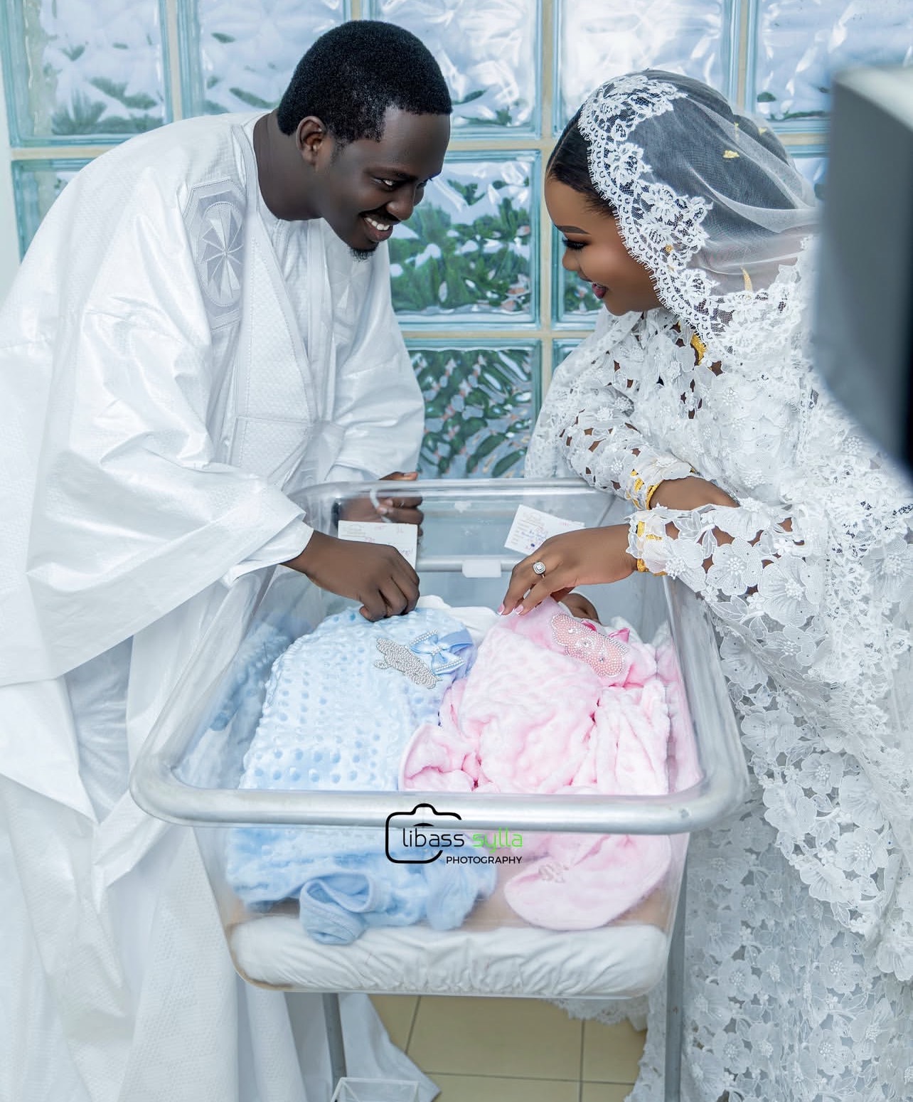 Baptême des jumeaux de Maman : les belles images de la fille d’Aziz Ndiaye et de son mari