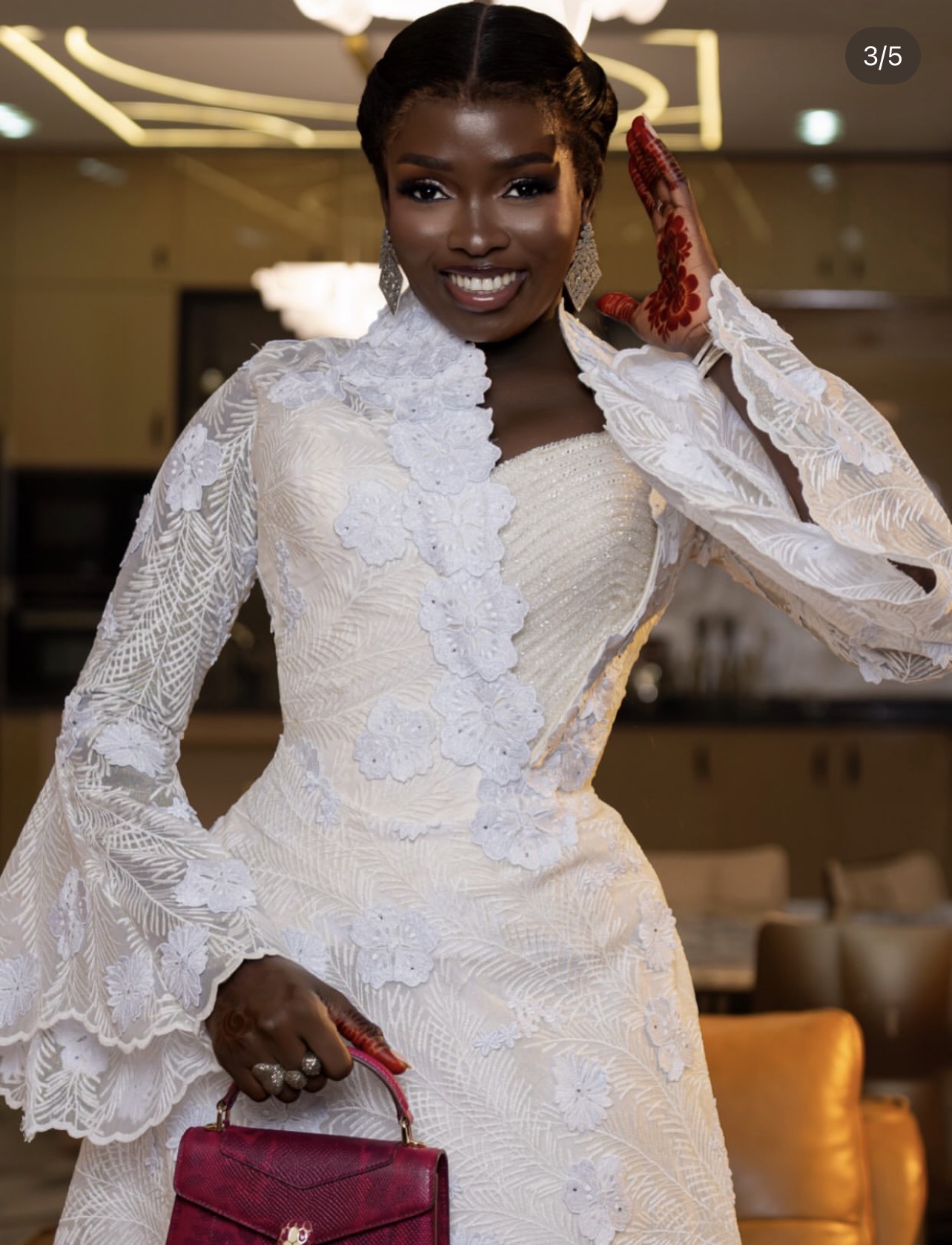 Ndeye, la fille d’Aziz Ndiaye, éblouissante en blanc au Gamou