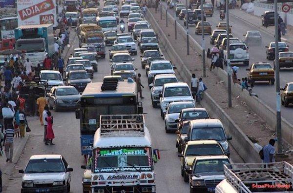 Autoroute à péage Dakar-AIBD : plusieurs accídents à Sébikotane provoquent de monstrueux embouteillages
