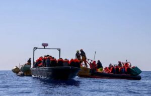 Migration vers les Canaries : Comment la surveillance renforcée repousse les départs vers le sud de l&rsquo;Afrique de l&rsquo;Ouest