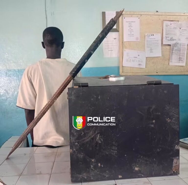 Ziguinchor : Un cambrioleur arrêté par la police de Yamatogne après le vol d&rsquo;un coffre-fort de 20 millions FCFA