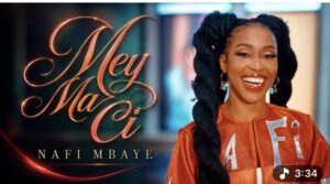 (Clip officiel)- Nafy Mbaye compte sur « Maye Ma Ci » pour décrocher le « Contrat »