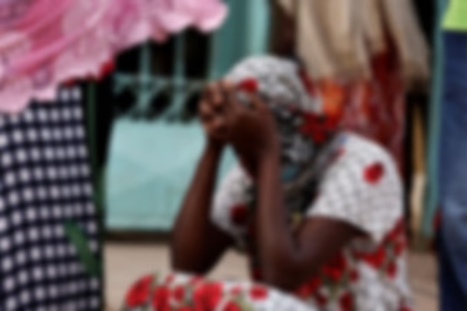Point-E : Un bébé vivant retrouvé dans un sachet, ce que la vendeuse de fruits voulait faire
