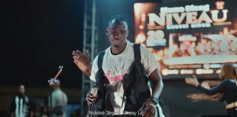 (Vidéo) – Momo Dieng fait écouter son morceau « Kiraay » à ses fans