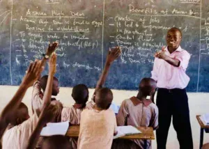 Rentrée scolaire : le ministère de l’Education reporte les cours au 12 octobre…