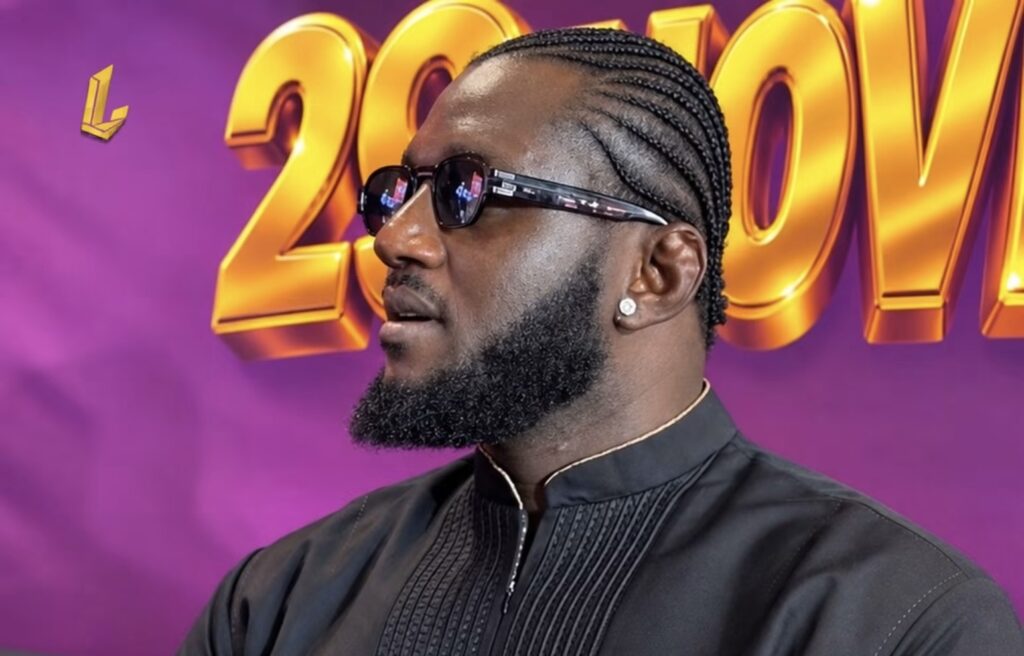 (03 Photos) – Balla Gaye 2 surprend ses fans avec ses cheveux tressés…