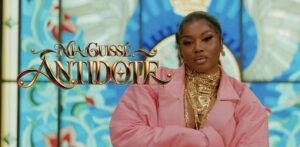(Clip officiel) – Mia Guissé dévoile un magnifique clip intitulé « Antidote »