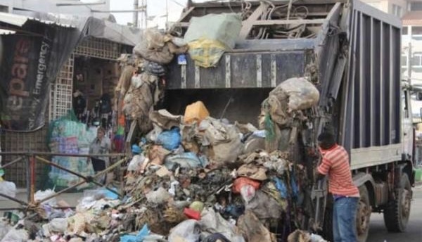 Dakar : une étudiante congolaise poursuivie après avoir jeté son nouveau-né dans un…